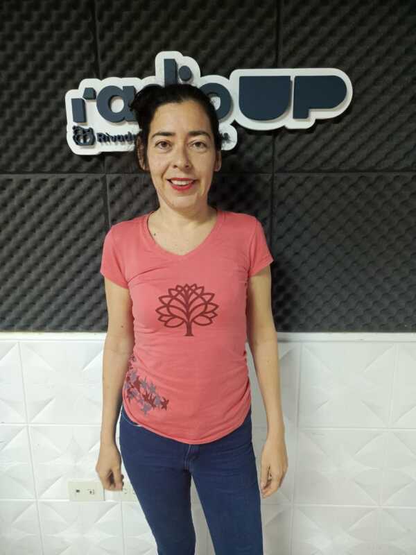 "La libertad de expresión no es negociable": comunidad académica ratifica derechos del ejercicio periodístico 1 Marina Casales: "La vulneración de la libertad de expresión afecta derechos humanos y comunicacionales que Argentina ha conquistado históricamente".
