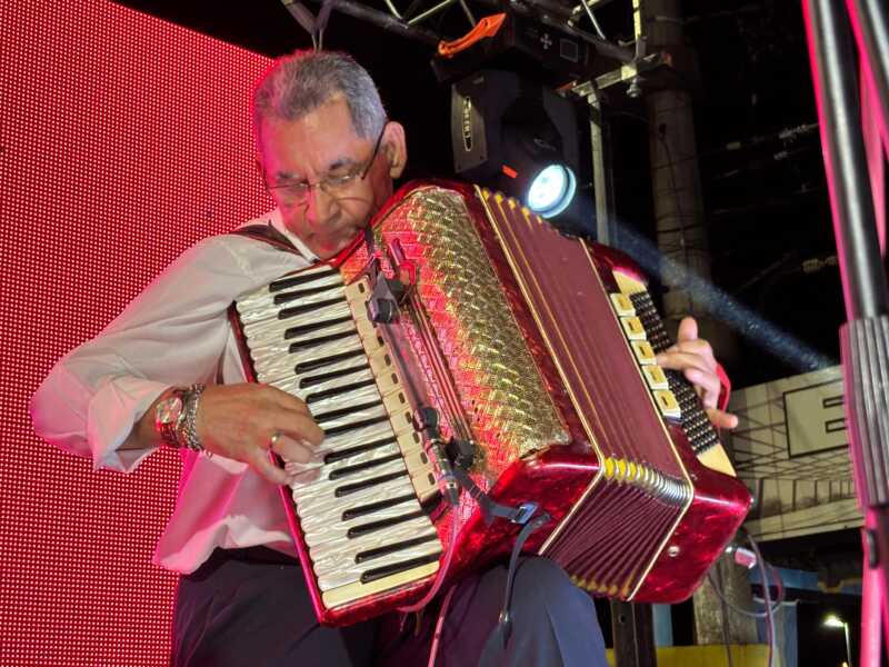 El chamamé hizo vibrar a Posadas en una noche de homenaje y fiesta popular 4 chamamé