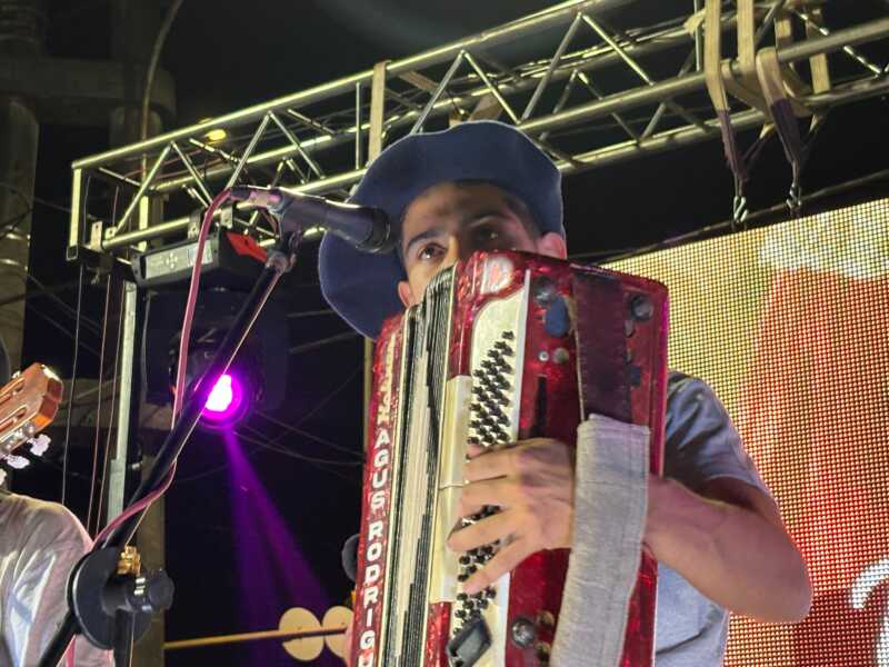 El chamamé hizo vibrar a Posadas en una noche de homenaje y fiesta popular 9 chamamé