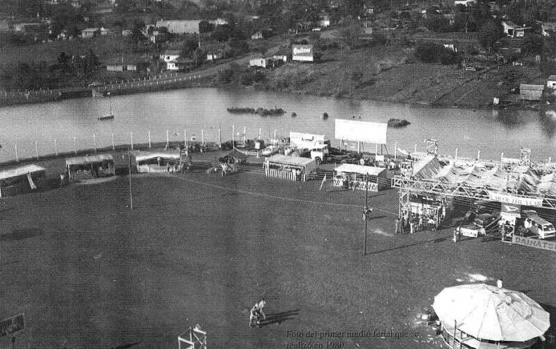 Misiones celebra el Día del Inmigrante con la 45ª Fiesta Nacional en Oberá 5 El primer predio ferial que se realizó en 1980.