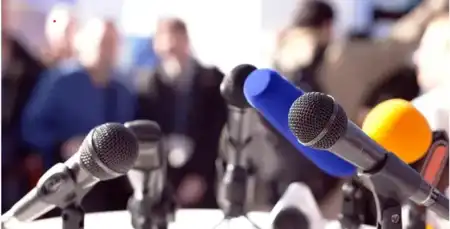 La libre circulación de información y la libertad de expresión son derechos comunitario y social, indispensable para la participación ciudadana y el debate público.