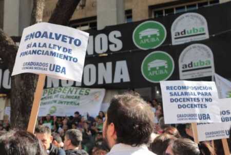 marcha universitaria2 1 - 2