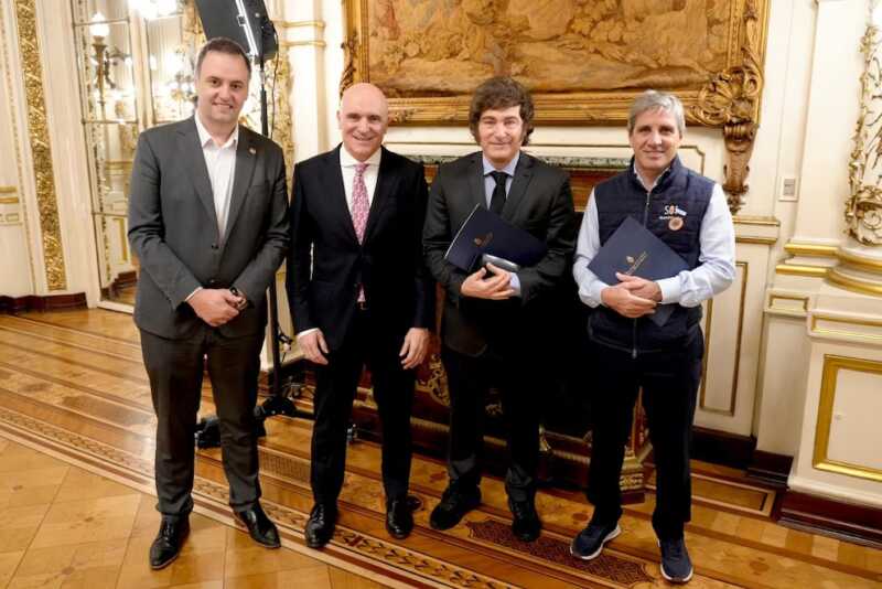 Milei presentó el Presupuesto 2026: las 10 frases más sobresalientes de la cadena 3 presupuesto 2026 milei - 2