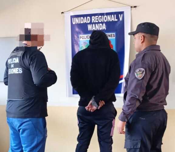 Brutal pelea afuera de un boliche en Wanda terminó con dos heridos y un detenido 3 wanda pelea comunicado detenido - 2