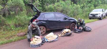 Evadió un control de Gendarmería y abandonó un vehículo con más de 126 kilos de marihuana marihuana