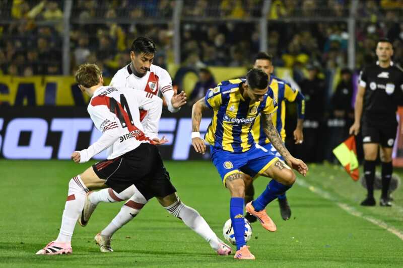 Liga Profesional: Rosario Central se lo dio vuelta a River y se quedó con un partidazo 3 Central vs River 1 - 2