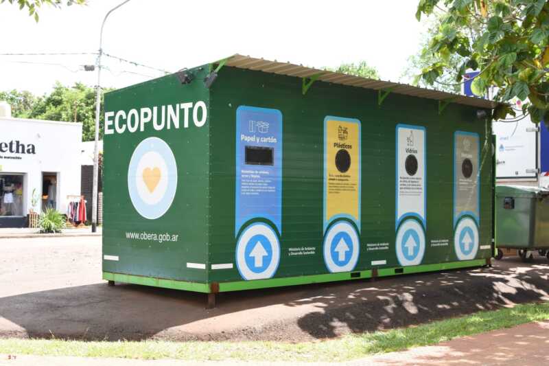 Servicios municipales en Posadas por Carnaval: cómo funcionarán el 16 y 17 de febrero 5 EcoPuntos Plaza Malvinas - 4