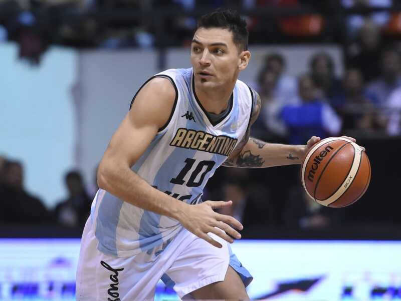 Con la despedida de Carlos Delfino, se cierra el ciclo dorado del básquet argentino 5 G2q0ZswXUAAv KR - 4