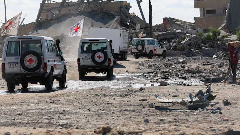 Cuatro cuerpos de rehenes israelíes fueron devueltos por Hamás 5 G3P8qOqX0AAz8ng - 4
