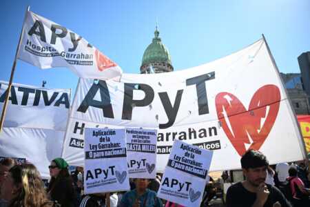 Trabajadores del Garrahan convocan a un “Cabildo Abierto” en rechazo a la reforma laboral Garrahan