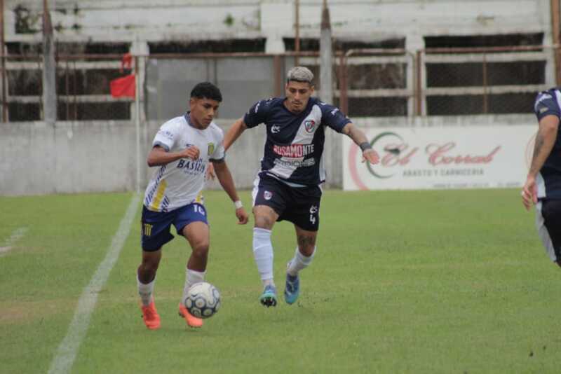 Guaraní goleó 6-0 a Bartolomé Mitre en el clásico de la Liga Posadeña 3 Guaraní