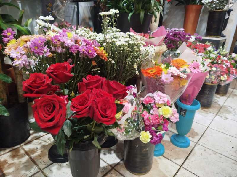 Comercios posadeños apuestan a fuertes promociones por el Día de la Madre: las opciones más buscadas 6 IMG 20251015 WA0095 - 5