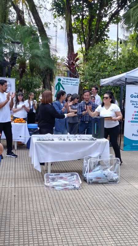 Misiones celebra el Día Internacional del Bastón Blanco con donación de 100 bastones 20 IMG 20251015 095614 - 19