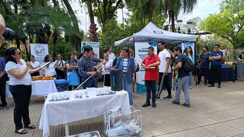 Misiones celebra el Día Internacional del Bastón Blanco con donación de 100 bastones 10 IMG 20251015 095707 - 9