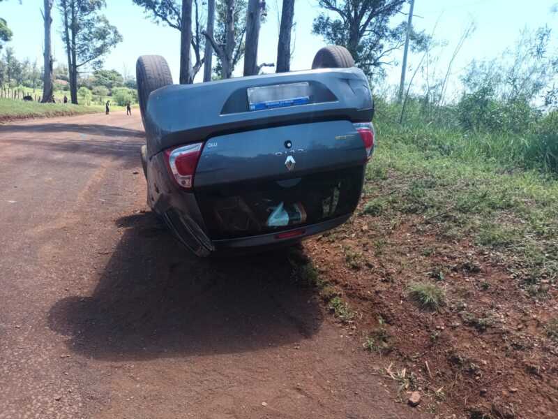 Despiste y vuelco en Itaembé Guazú dejó un herido 2 Despiste sobre avenida Del Té terminó con un herido y daños materiales