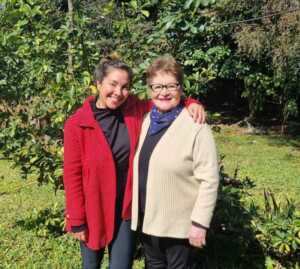 Las madres detrás de Radio Up: el corazón de cada voz, cada historia y cada transmisión 19 Imagen de WhatsApp 2025 10 19 a las 09.19.37 a179905e - 18
