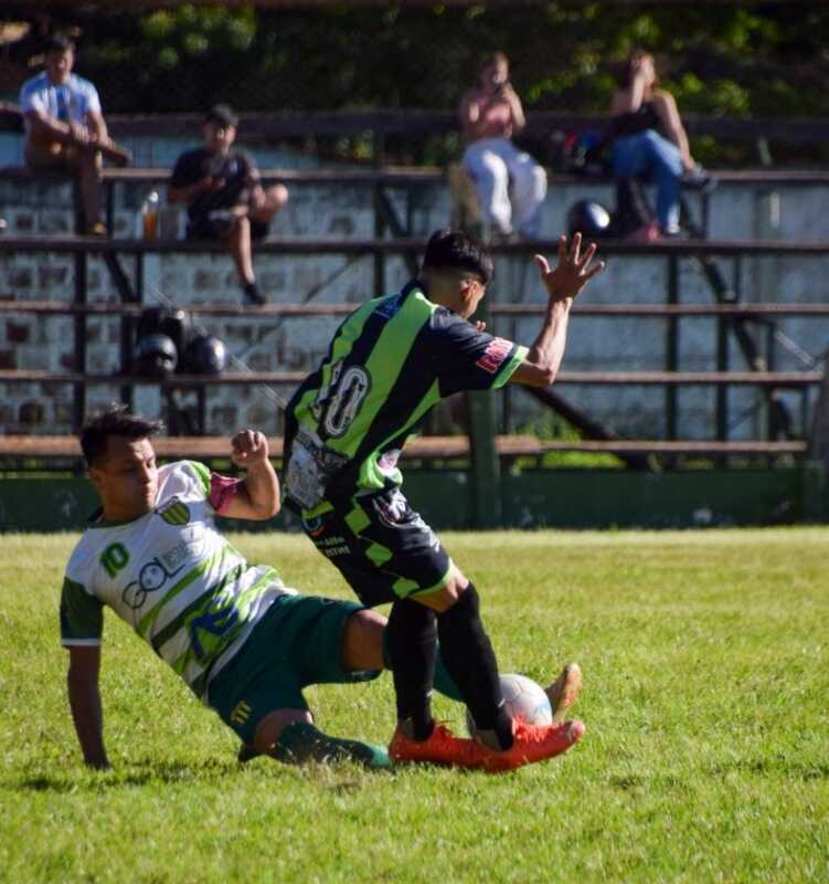 Liga Posadeña: Ágil hizo historia y La Picada y Candelaria ganaron en los postergados del finde 2 Liga Posadena 3 - 1