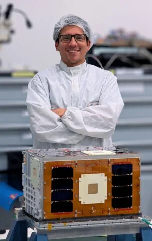 Un obereño en la CONAE marca presencia argentina en el proyecto Artemis II 2 Luis López: Argentina deja su huella en la NASA