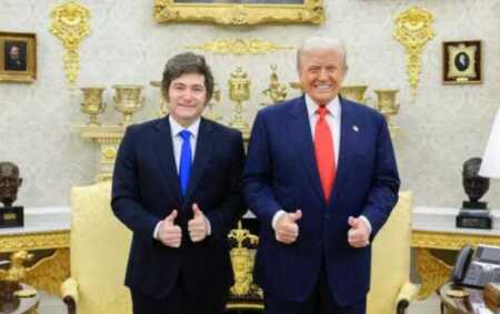 Milei sobre la captura de Maduro: “la caída de un dictador” Milei Davos Trump