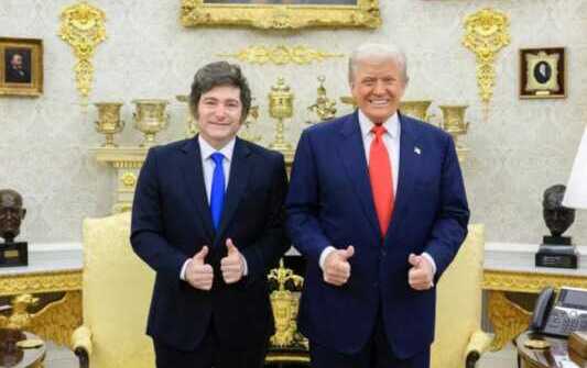 Milei viaja a Davos para buscar inversiones y una posible reunión con Trump Milei Davos Trump