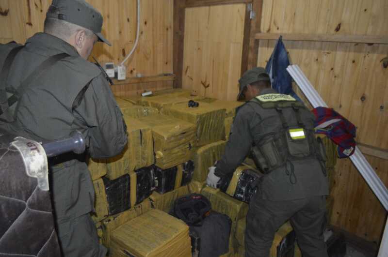 Gendarmes secuestraron casi dos toneladas de marihuana en Misiones 3 Misiones