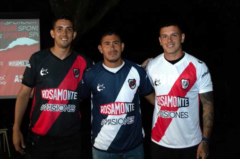 Guaraní Antonio Franco realizó la presentación de la nueva indumentaria