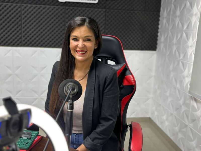 Paula Schapovaloff y su experiencia personal, madre de un niño nacido a las 27 semanas, impulsa la concientización sobre prematurez.