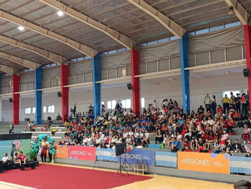Posadas vive a pleno el Sudamericano de Gimnasia Rítmica con más de 400 atletas 2 Posadas