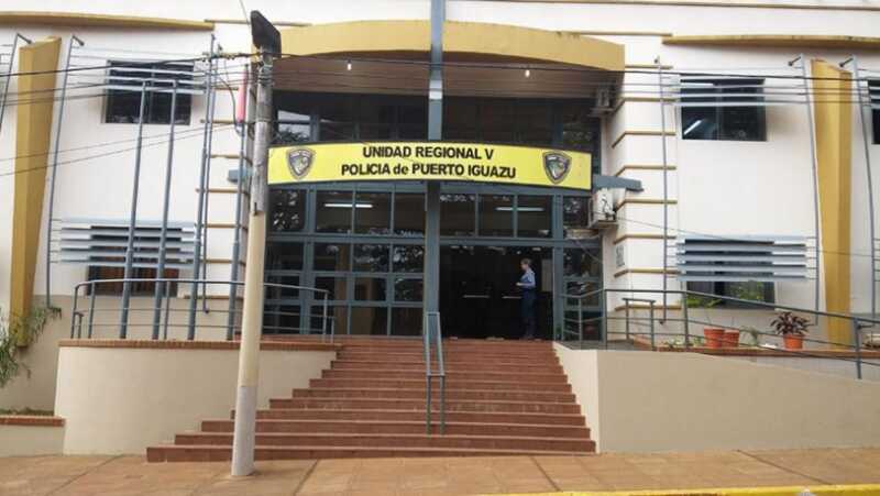 Tras varios robos, cayó “Enepué” conocido delincuente de Iguazú 3 Unidad Regional 5 de Iguazu 813x458 1 - 2