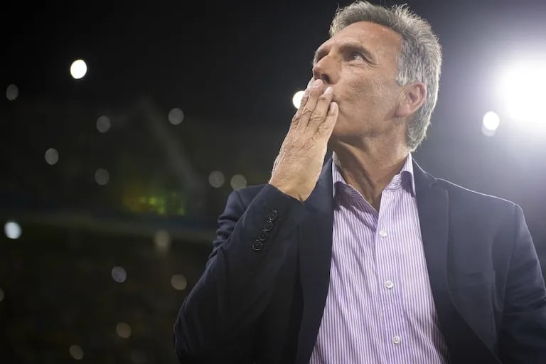 El último adiós a Miguel Ángel Russo: así fue el velorio del DT xeneize Russo