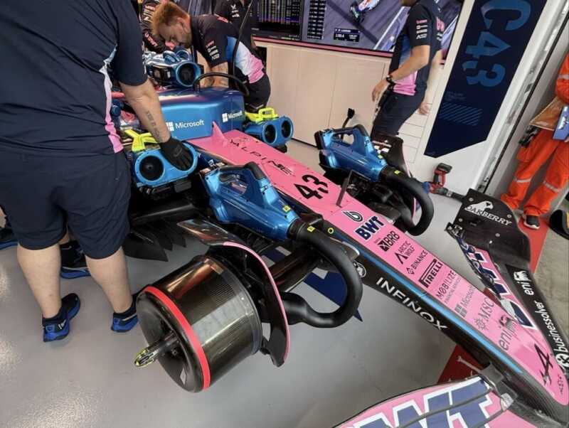 Fórmula 1: Colapinto puso primera en el GP de Singapur y se ubicó 19° en la FP1 Colapinto