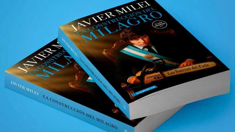 Milei presentó su libro “La Construcción del Milagro”: que pasa con la venta en Misiones 7 WhatsApp Image 2025 10 07 at 10.24.42 - 6