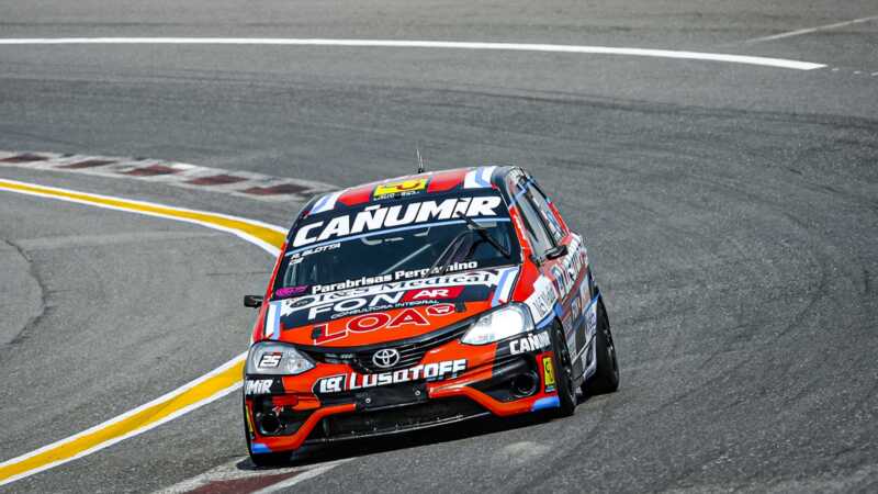 Turismo Nacional: Pastori brilló en Rosario y se subió al podio en la Clase 2 2 WhatsApp Image 2025 10 13 at 08.00.31 - 1