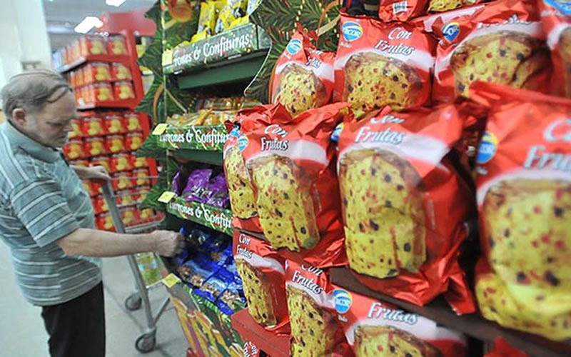 Navidad a la vuelta de la esquina: “El problema hoy no son los precios, es la plata para comprar” 4 WhatsApp Image 2025 10 14 at 10.35.38 3 - 3