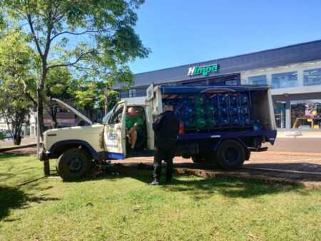 Oberá: un camión perdió los frenos y chocó en una plaza camión
