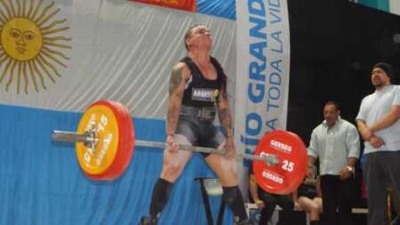misioneros en el mundial de powerlifting