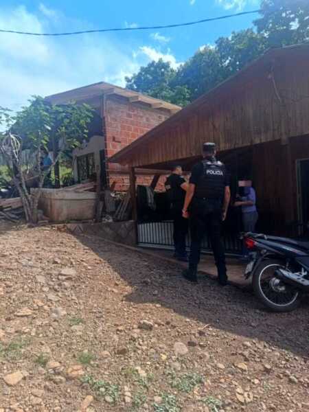 Un hombre mayor murió al caer del techo de una obra en El Soberbio el soberbio