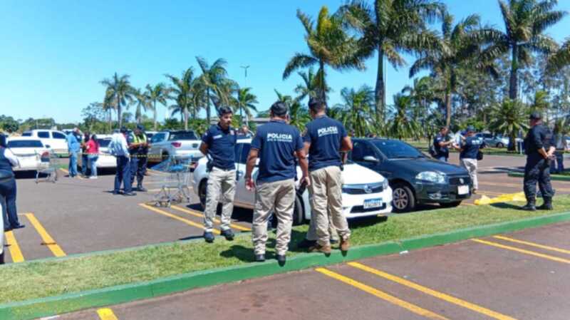 Asesinan a balazos a un político brasileño en un shopping de Pedro Juan Caballero paraguay