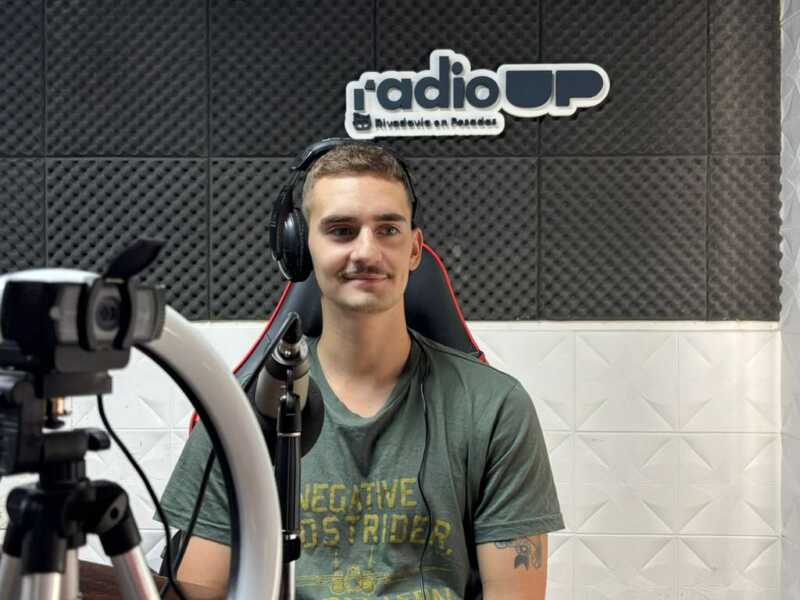astor peralta levy en up - 1