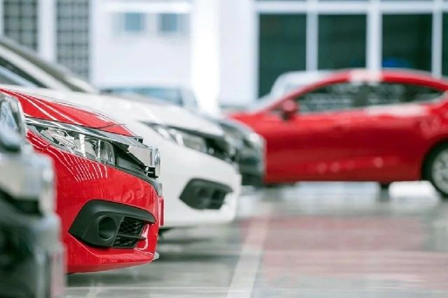 Se necesitan 18 sueldos para comprar el auto más barato en Argentina 3 autos