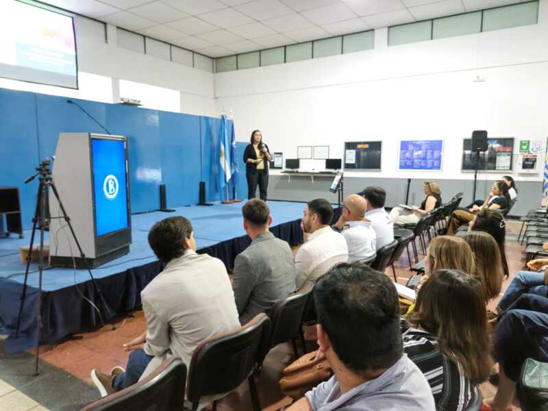 La Fundación Barceló Santo Tomé capacitó a más de 200 docentes sobre salud mental y prevención 6 barcelo salud mental 9 - 5