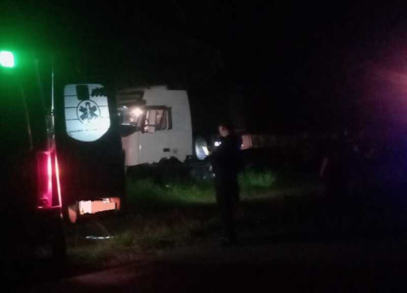 Un joven resultó herido tras un choque sobre la Ruta Provincial 17 5 camion camioneta - 4