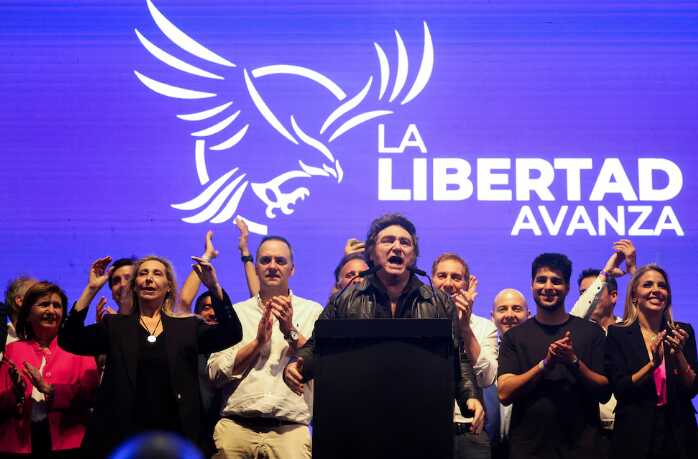 Londero: las alianzas de Milei con gobernadores serán clave para el mapa político de 2027 4 cierre campana milei - 3
