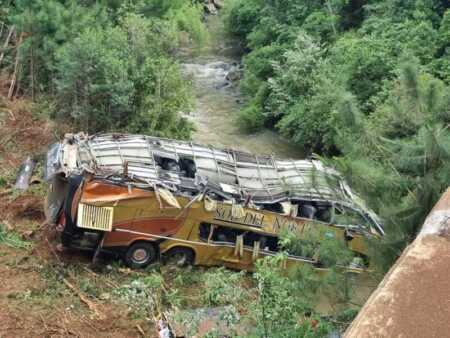 Misiones, la provincia más letal al volante: 15,5 muertes viales cada 100.000 habitantes Equipos del IPS continúan el seguimiento médico y social de los pacientes hospitalizados tras el siniestro en Campo Viera.