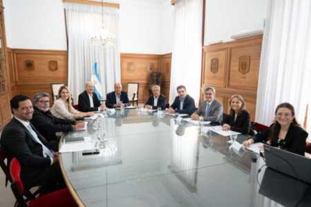 Se reunió el Consejo de Mayo para tratar explotación de recursos y comercio internacional consejo de mayo argentina