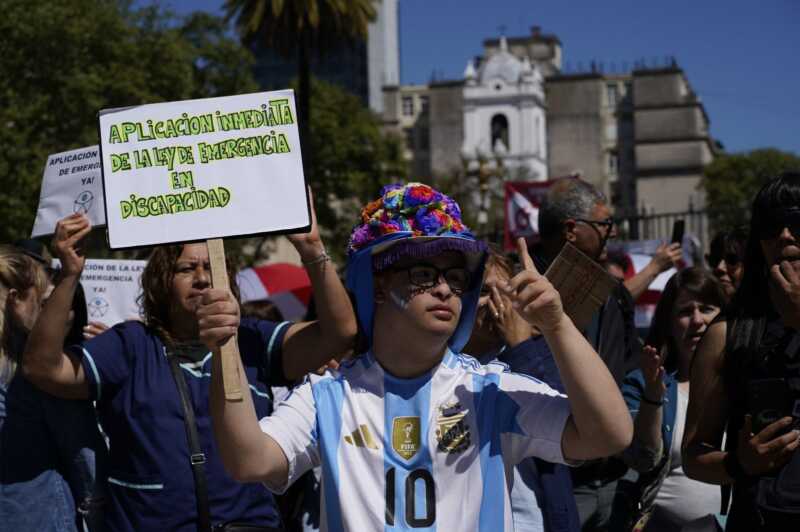 Alex Goldman del CAIDIS advirtió que “el sistema de atención a la discapacidad se está cayendo” lugones discapacidad tapa