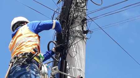 Instalaba fibra óptica en Puerto Rico y falleció electrocutado fibra optica electrocutado Puerto Rico