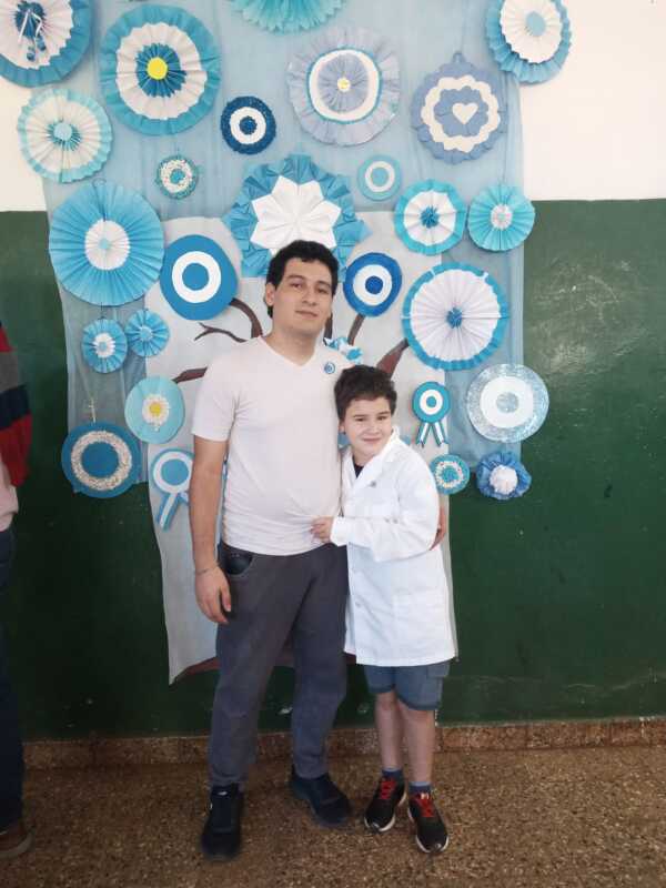 Tragedia de Campo Viera: “Mi hijo sigue en coma, pero está luchando por vivir. Me sentí culpable de pedirle que viaje” 3 emilio y su hermano - 2
