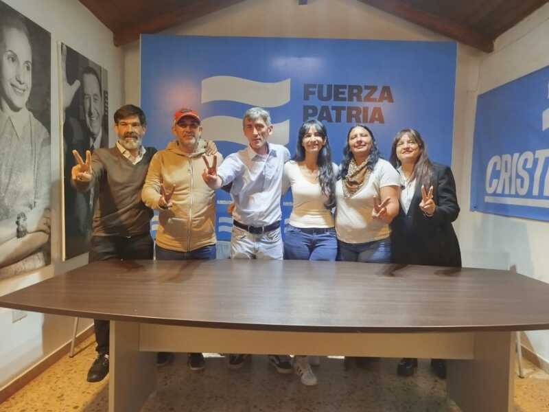 Cristina Fernández de Kirchner recibió a los candidatos de Fuerza Patria por Misiones 4 fuerza patria - 3