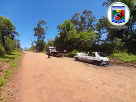 Eldorado: Se incendió un vehículo y su conductor resultó lesionado